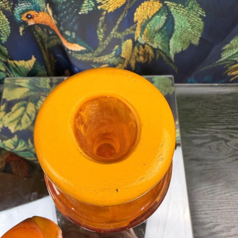 N/A vibrant orange
